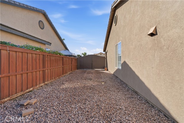 Detail Gallery Image 31 of 43 For 2065 Bergerac, San Jacinto,  CA 92583 - 4 Beds | 2 Baths