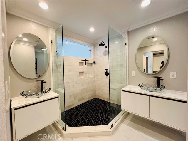22005 Arrowhead Lane, Lake Forest CA: https://media.crmls.org/medias/712bfd8d-bc31-4d25-8108-0b4c1a45173a.jpg