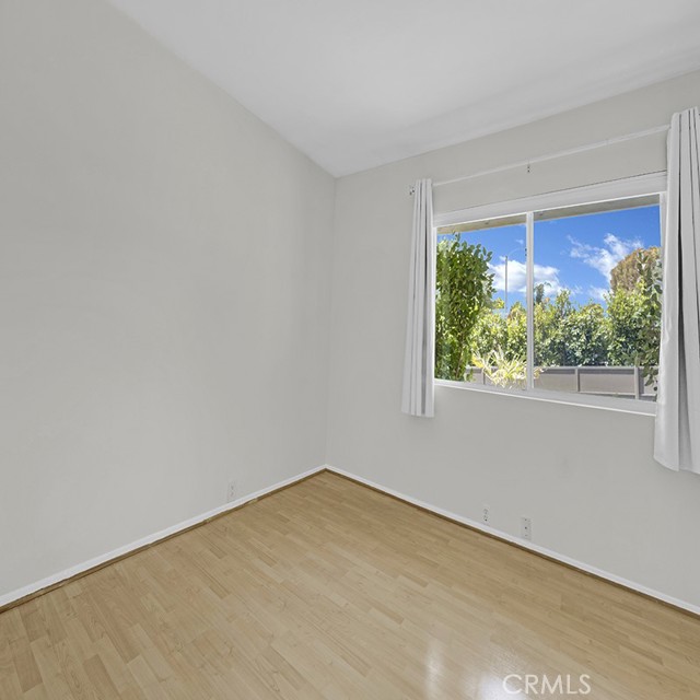 23020 Wrencrest Drive, Calabasas CA: https://media.crmls.org/medias/712c1c62-12c0-4fdd-9d5e-30810f9d2d17.jpg
