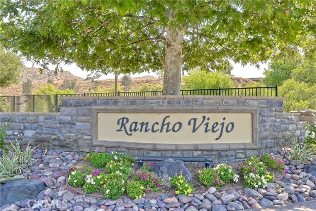 3323 Avocado Vista Lane, Fallbrook CA: https://media.crmls.org/medias/712d202e-07e4-490e-bc17-0a1b4d926635.jpg