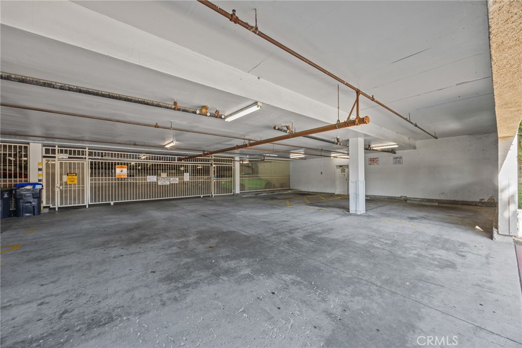 MLS #OC25246955 image #24