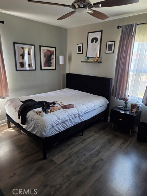 Detail Gallery Image 11 of 16 For 2026 W 94th Pl, Los Angeles,  CA 90047 - 4 Beds | 2 Baths