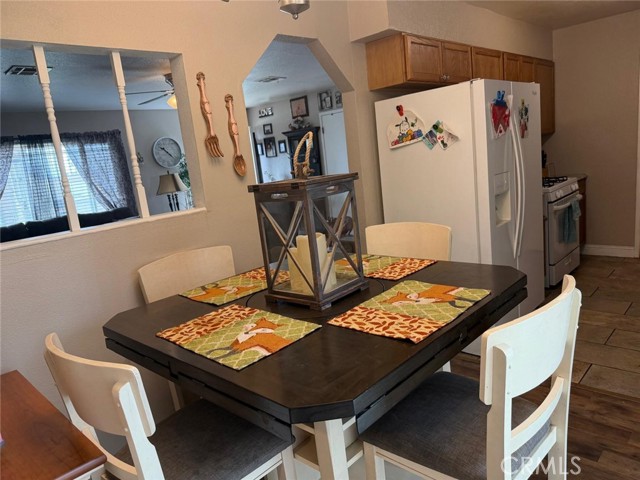 Detail Gallery Image 5 of 46 For 5109 Center, Modesto,  CA 95357 - 2 Beds | 2 Baths