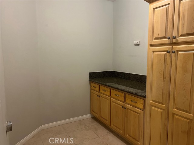 Detail Gallery Image 11 of 16 For 26500 Silver Lakes, Helendale,  CA 92342 - 4 Beds | 2 Baths