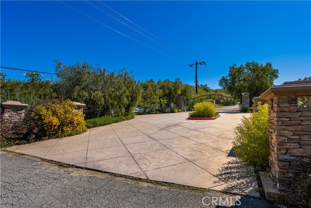 15902 Hope Street, Silverado Canyon CA: https://media.crmls.org/medias/712f70b8-530d-4740-b5f6-aa8d0e4087c3.jpg