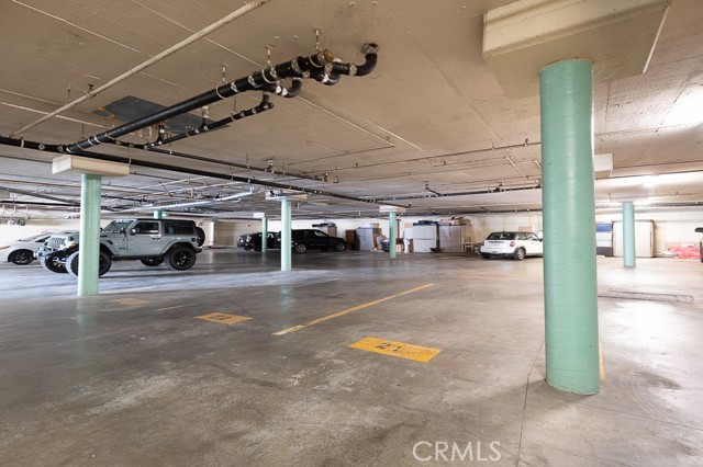 Detail Gallery Image 33 of 35 For 839 Larrabee St #6,  West Hollywood,  CA 90069 - 2 Beds | 2/1 Baths