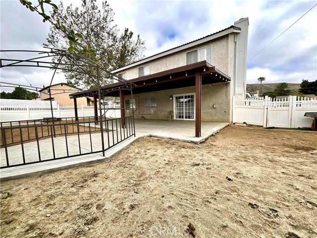 Detail Gallery Image 10 of 46 For 1078 W King St, Banning,  CA 92220 - 3 Beds | 2/1 Baths