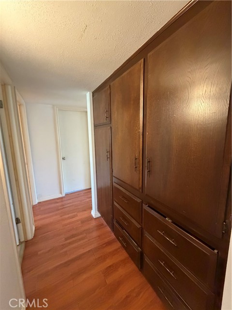 Detail Gallery Image 8 of 25 For 2616 Cheshire, Bakersfield,  CA 93309 - 3 Beds | 2 Baths