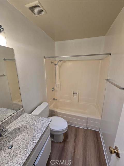 Detail Gallery Image 15 of 21 For 16772 Blanton Ln #1,  Huntington Beach,  CA 92649 - 3 Beds | 2/1 Baths