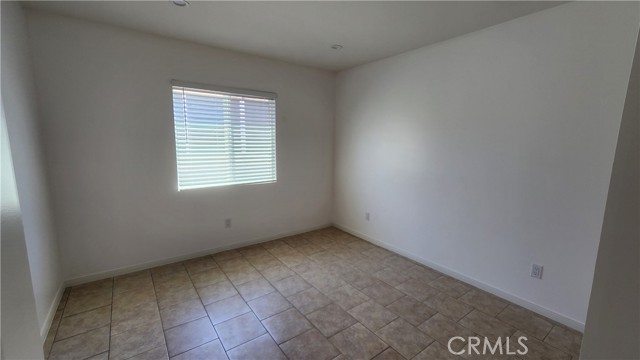 Detail Gallery Image 6 of 14 For 18653 Cohasset St, Reseda,  CA 91335 - 1 Beds | 1 Baths