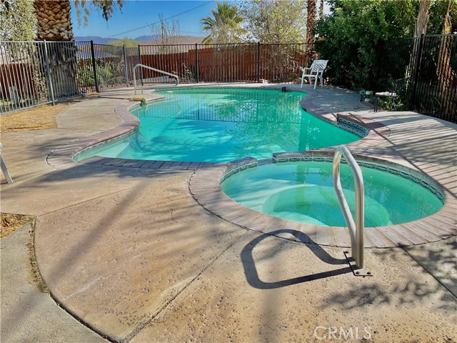 Detail Gallery Image 24 of 33 For 73819 Homestead Dr, Twentynine Palms,  CA 92277 - 3 Beds | 2 Baths