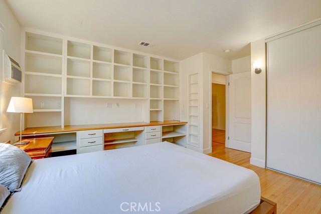 4923 Golden West Avenue, Temple City CA: https://media.crmls.org/medias/71331823-0ee3-459f-be9f-4f3ac28aad5e.jpg