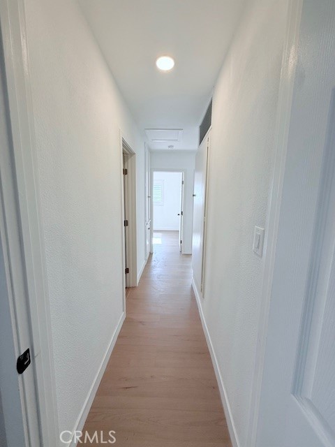 2690 Senasac Avenue, Long Beach CA: https://media.crmls.org/medias/7133a283-7219-44b2-951e-8de949290006.jpg