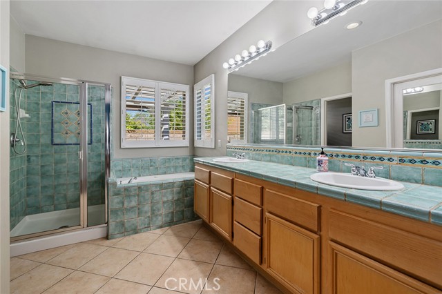 Detail Gallery Image 17 of 38 For 19627 Edmonds Pl, Saugus,  CA 91350 - 3 Beds | 2 Baths