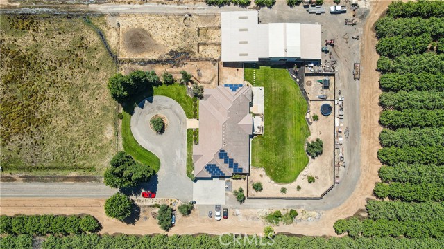 Detail Gallery Image 5 of 75 For 5780 E Olive Ave, Merced,  CA 95340 - 5 Beds | 3 Baths