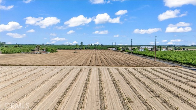 Image 14 of 25 For 14105 El Capitan Way