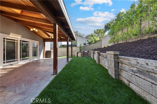 Detail Gallery Image 40 of 52 For 25457 via Macarena, Valencia,  CA 91355 - 5 Beds | 3 Baths