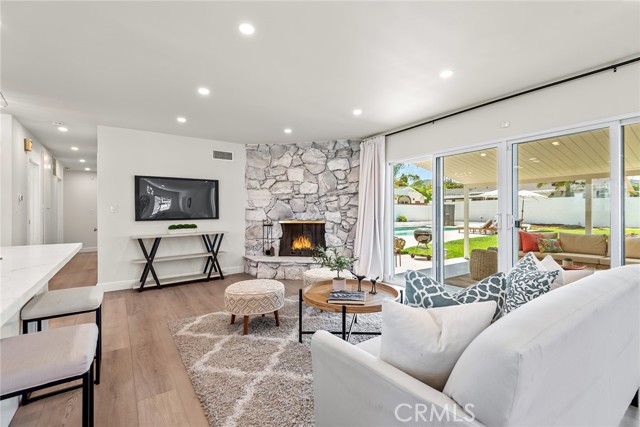2116 E Thackery Street, West Covina CA: https://media.crmls.org/medias/7136a8b0-94d8-47df-a684-475330cf4169.jpg