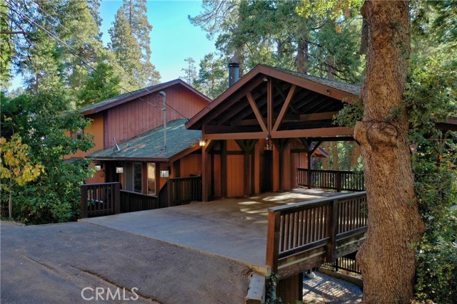 Detail Gallery Image 1 of 43 For 1117 Nesthorn Dr, Crestline,  CA 92325 - 4 Beds | 2 Baths