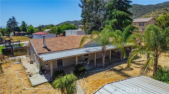 Detail Gallery Image 5 of 15 For 21587 Grand Ave, Wildomar,  CA 92595 - 2 Beds | 1 Baths
