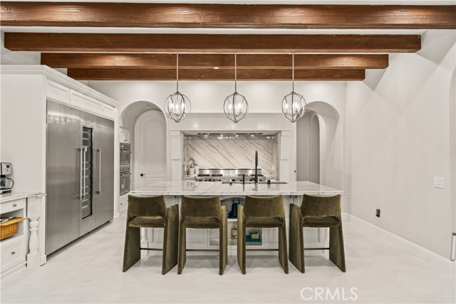 24 Scenic Bluff, Newport Coast CA: https://media.crmls.org/medias/7137d410-6a92-4599-a3ef-29a1dd87fe4e.jpg