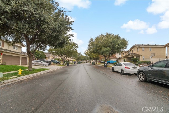 Detail Gallery Image 33 of 37 For 1472 Pinewood Dr, Corona,  CA 92881 - 3 Beds | 2/1 Baths