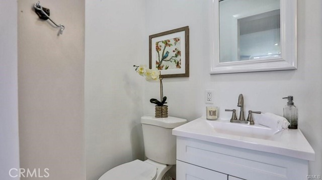 Detail Gallery Image 11 of 25 For 4814 W 129th St, Hawthorne,  CA 90250 - 4 Beds | 2 Baths