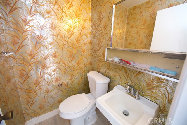 Detail Gallery Image 11 of 22 For 855 Victor Ave #227,  Inglewood,  CA 90302 - 2 Beds | 2 Baths