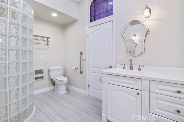 Detail Gallery Image 25 of 61 For 23601 Sidney Bay, Dana Point,  CA 92629 - 3 Beds | 3/1 Baths