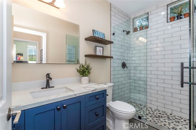 17138 Hickory Ridge Court, Canyon Country CA: https://media.crmls.org/medias/713909e7-fa39-42af-9ec1-b9674af90a2b.jpg