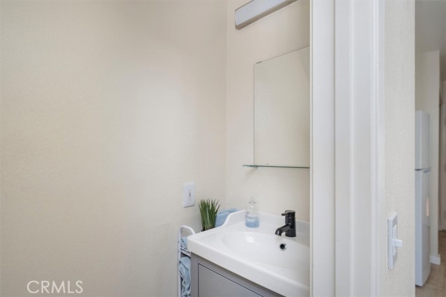 Detail Gallery Image 29 of 47 For 28888 Conejo View Dr, Agoura Hills,  CA 91301 - 2 Beds | 2 Baths