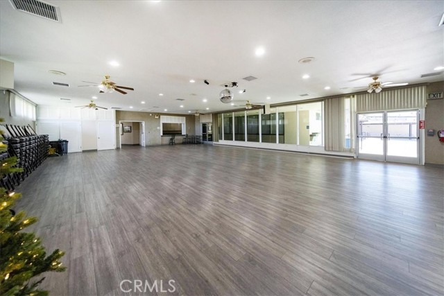1561 Sandlewood Drive, Hemet CA: https://media.crmls.org/medias/713bb516-6585-41ff-a88b-3ef145d9eda0.jpg