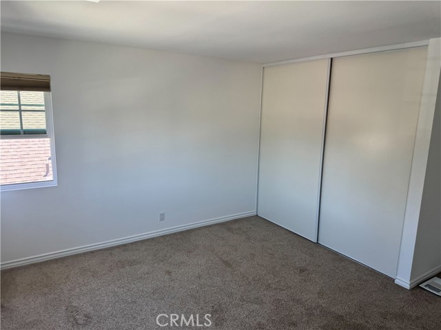 21041 Shaw Lane, Huntington Beach CA: https://media.crmls.org/medias/713c2843-eabc-4d19-ac32-5c9de2d52a3e.jpg