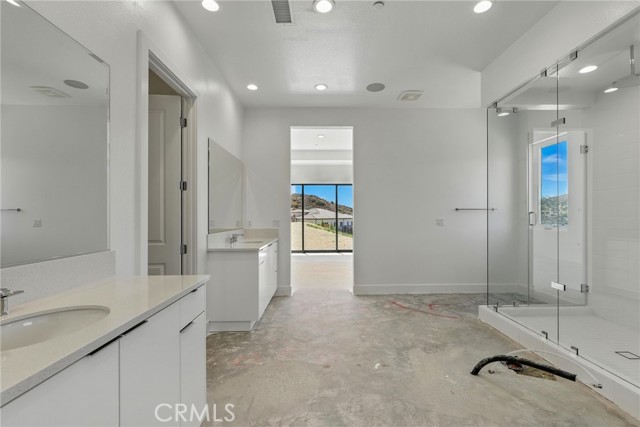 11919 Red Hawk Lane, Porter Ranch (los Angeles), California 91326, 4 Bedrooms Bedrooms, ,4 BathroomsBathrooms,Residential,For Sale,11919 Red Hawk Lane,CRSR25156292