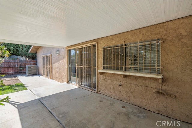 Detail Gallery Image 47 of 55 For 18900 Ledan St, Northridge,  CA 91324 - 4 Beds | 2 Baths