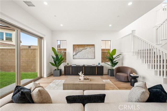 Detail Gallery Image 9 of 65 For 312 Brimwood, Irvine,  CA 92618 - 4 Beds | 3 Baths
