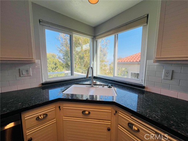 68 Marseille, Laguna Niguel CA: https://media.crmls.org/medias/71418b01-483e-429b-8c49-350520247238.jpg