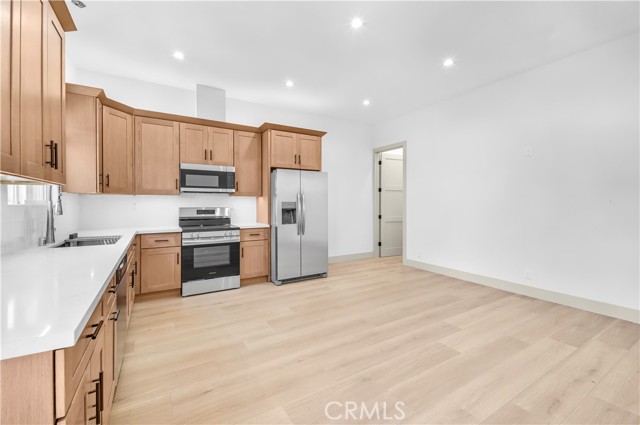 6316 Babcock Avenue, Valley Glen CA: https://media.crmls.org/medias/7143f89a-9f17-4544-9040-50b61271fe7a.jpg