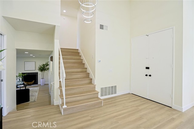 Detail Gallery Image 34 of 68 For 2301 W Manly, Santa Ana,  CA 92704 - 4 Beds | 2/1 Baths