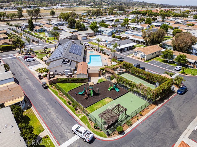 Detail Gallery Image 30 of 32 For 5815 E La Palma #286,  Anaheim,  CA 92807 - 4 Beds | 2 Baths