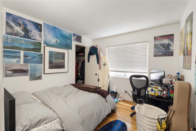 729 Longfellow Avenue, Hermosa Beach CA: https://media.crmls.org/medias/7146979c-4ea8-49ec-b98a-e7875b3cbbf9.jpg