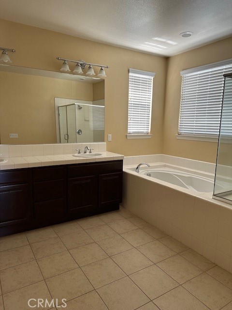 Detail Gallery Image 21 of 28 For 13004 Hillhaven Ct, Victorville,  CA 92392 - 5 Beds | 3/1 Baths