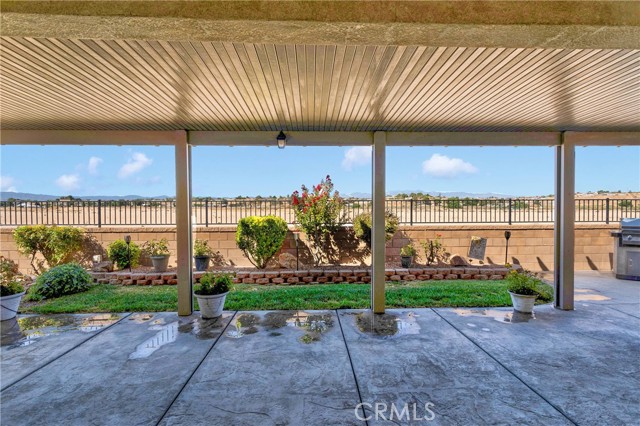 11300 River Run Street, Apple Valley CA: https://media.crmls.org/medias/71472f2d-c080-4e1e-9ea7-053b71737c97.jpg