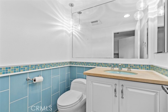 Detail Gallery Image 34 of 42 For 1707 Kingham Way, Fullerton,  CA 92833 - 4 Beds | 2/1 Baths