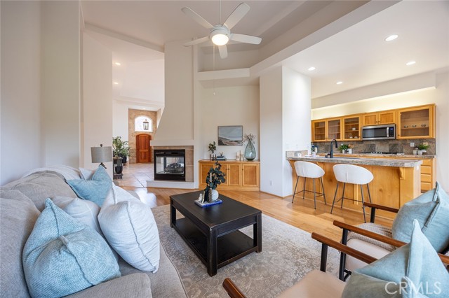 3185 Via Casita Place, Chico CA: https://media.crmls.org/medias/714818ce-0fc9-44bf-bd72-84d4b70b0724.jpg
