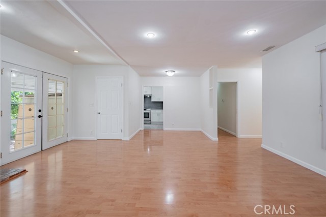 16908 Los Alimos Street, Granada Hills CA: https://media.crmls.org/medias/7149d6b4-ac22-4506-91c9-da49f587337c.jpg