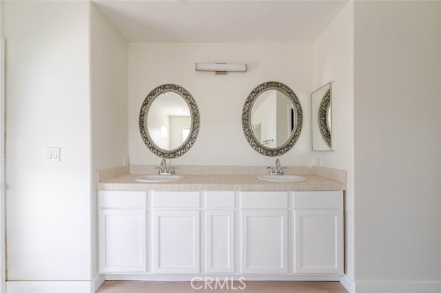 Detail Gallery Image 22 of 41 For 2575 Rale Dr, Palmdale,  CA 93550 - 4 Beds | 3 Baths