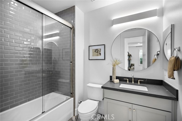 Detail Gallery Image 44 of 49 For 51 Fenway, Irvine,  CA 92620 - 4 Beds | 4/1 Baths