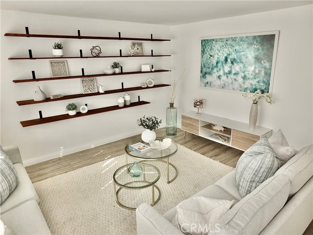 Detail Gallery Image 4 of 25 For 444 Obispo Ave #305,  Long Beach,  CA 90814 - 2 Beds | 2 Baths