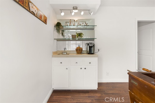 Detail Gallery Image 19 of 44 For 243 S Hanford, San Pedro,  CA 90732 - 3 Beds | 2 Baths